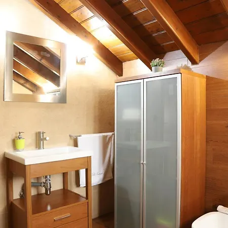Fresnedo Apartment *