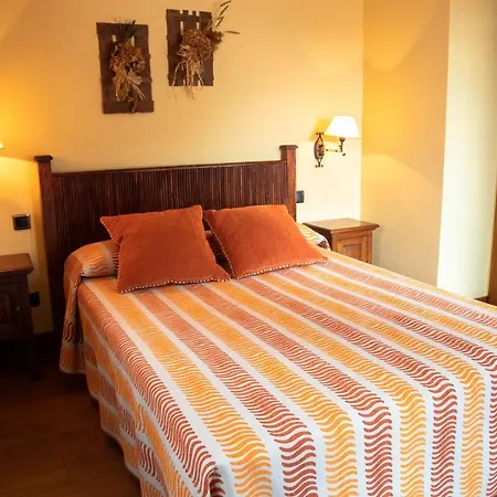 Fresnedo Apartment *